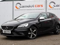 Begagnad Volvo V40 R-Design 2018 Svart Halvkombi