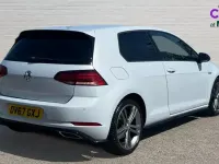 Used VW Golf VII R-line 150 HP (110 kW) 2017 White silver metallic