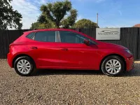 Usado Seat Ibiza SE 2023 Vermelho Citadino