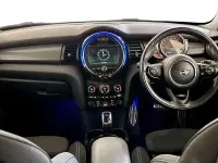 Usado Mini Cooper Hatch 136 CV (100 kW) 2021 Utilitario