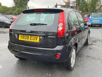 Usado Ford Fiesta Zetec 2008 Preto Citadino