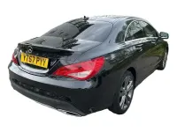 Usado Mercedes CLA180 122 HP (89 kW) 2017 Preto Sedan