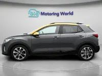 Used Kia Stonic 99 HP (72 kW) 2023 Grey SUV