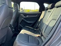 Used Jaguar F-Pace R-Dynamic 300 HP (220 kW) 2024 Portofino blue SUV