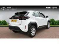 Used Toyota Yaris Cross 113 HP (83 kW) 2024 White SUV