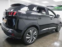 Second-hand Peugeot 3008 Premium 130 CP (95 kW) 2019 Negru Hatchback