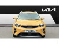 Used Kia Stonic 99 HP (72 kW) 2023 Yellow SUV