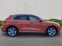 Begagnad Audi Q3 S-Line 150 HK (110 kW) 2021 Orange SUV