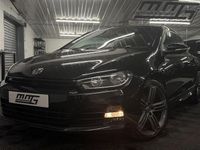 Usado VW Scirocco R-line 150 HP (110 kW) 2017 Preto Coupé