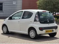 Used Citroën C1 VTR Sport 68 HP (50 kW) 2013 White Hatchback