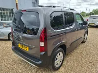 Second-hand Peugeot Rifter Allure 131 CP (96 kW) 2019 Gri Monovolum