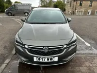 Usado Vauxhall Astra Design Edition 136 CV (100 kW) 2017 Gris Utilitario
