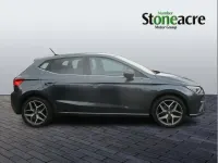 Usado Seat Ibiza XCELLENCE 108 HP (79 kW) 2021 Cinzento Citadino
