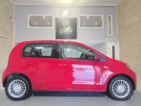 Käytetty VW up! high up! 75 HP (55 kW) 2013 Punainen Viistoperä