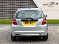 Used Honda Jazz S 90 HP (66 kW) 2013 Silver Hatchback