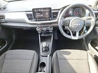 Used Kia Stonic 99 HP (72 kW) 2023 Grey SUV
