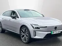 Usado Volvo EX90 Ultra 244 kW (333 CV) 2025 Plateado SUV