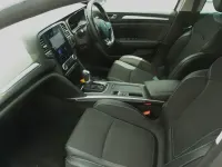 Used Renault Mégane IV Iconic 2021 White Estate