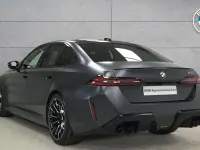 Begagnad BMW M5 Comfort Edition 717 HK (527 kW) 2025 Grå