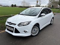 Used Ford Focus Zetec 2012 White Hatchback