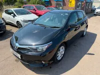 Used Toyota Auris Hybrid 2016 Black Hatchback