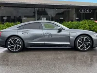 Nouă Audi e-tron GT quattro Design 369 kW (503 CP) 2026 Gri Berlinǎ