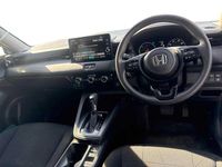 Used Honda HR-V Elegance 131 HP (96 kW) 2022 White SUV