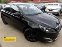 Usado Peugeot 308 Allure 120 CV (88 kW) 2016 Negro Utilitario