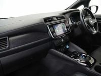 Used Nissan Leaf N-Connecta 108 kW (147 HP) 2022 Red Hatchback