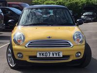 Used Mini Cooper Hatch 120 HP (88 kW) 2007 Yellow Hatchback