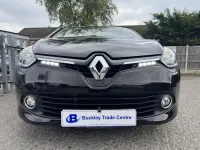 Used Renault Clio IV Dynamique 90 HP (66 kW) 2015 Black Hatchback