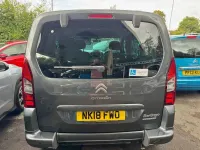 Used Citroën Berlingo Feel 99 HP (72 kW) 2018 Grey MPV