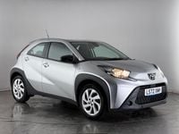 Used Toyota Aygo X PURE 72 HP (52 kW) 2022 Silver SUV