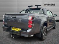 Used Isuzu D-Max 162 HP (119 kW) 2025 Grey Pickup