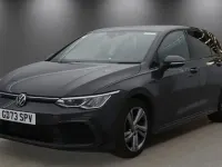 Begagnad VW Golf VIII R-line 130 HK (95 kW) 2024 Grå Halvkombi