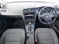 Used VW Golf VII SE 130 HP (95 kW) 2019 Black Hatchback