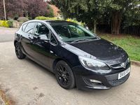 Used Vauxhall Astra Design Edition 115 HP (84 kW) 2015 Black Hatchback