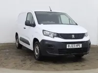 Used Peugeot Partner Premium 131 HP (96 kW) 2023 White MPV