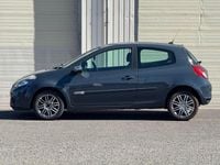 Used Renault Clio IV Dynamique 2012 Blue Hatchback