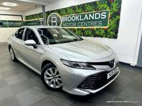 Used Toyota Camry Design 218 HP (160 kW) 2021 Silver Sedan