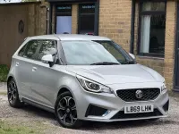 Used MG MG3 Exclusive 106 HP (77 kW) 2019 Silver Hatchback