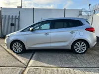 Used Kia Carens 134 HP (98 kW) 2014 Silver MPV