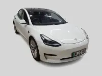 Używany Tesla Model 3 Standard Range 52 kW (72 KM) 2022 Biały Sedan/Limuzyna