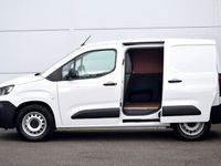 used Peugeot Partner 800 100kW 50kWh Professional Premium + Van Auto