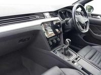 Used VW Passat SEL 150 HP (110 kW) 2020 Silver Sedan