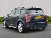 Usado Mini Cooper Sport 136 CV (100 kW) 2020 Negro Utilitario
