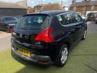 Used Peugeot 3008 Sport 112 HP (82 kW) 2011 Black Estate