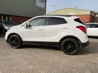 Used Vauxhall Mokka X Elite 115 HP (84 kW) 2016 White SUV