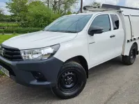 Usado Toyota HiLux Active 150 HP (110 kW) 2018 Branco Pickup