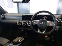 Usado Mercedes CLA220 AMG Line Premium 190 HP (139 kW) 2020 Branco Sedan